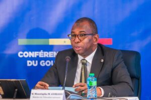 EDUCATION CARRIERE DES ENSEIGNANTS DECISIONNAIRES   FIN D&rsquo;UNE « INJUSTICE »  
