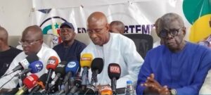 MARCHE DU 8 AVRIL: le FDR soutient le Front Syndical pour la Défense du Travail (FSDT)